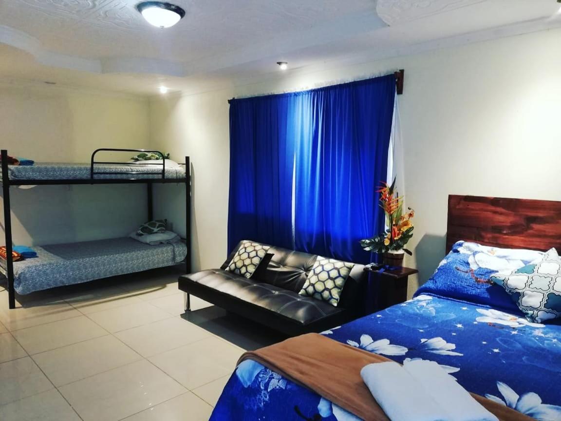 Hospedaje La Galerie Ciudad Cortes Экстерьер фото